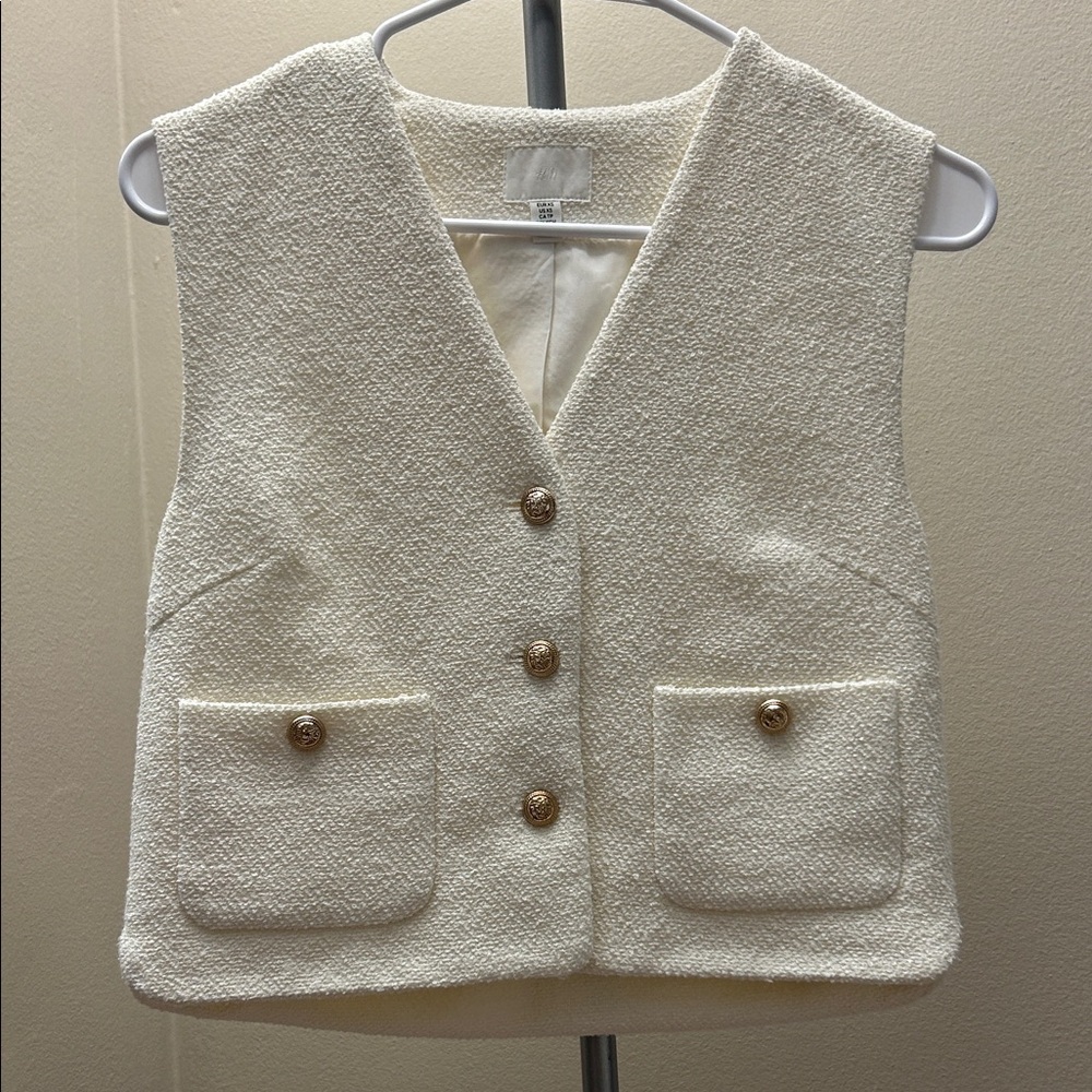 H&M Ivory Textured Vest
